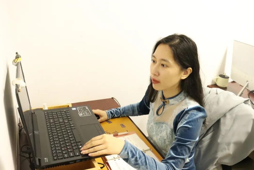 爱游戏手机入口官网-爱游戏（中国）
“她”力量|迎难而进的女爱游戏手机入口官网-爱游戏（中国）师